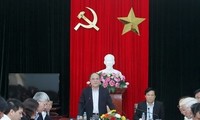 Le président de l’Assemblée nationale rencontre l’électorat de Phu Yen